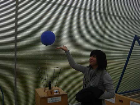 14 Huong kann zaubern